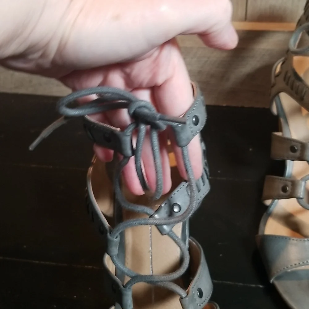 Cute Gray Platform Wedge Sandles with Laced Up Tie Size 8.5